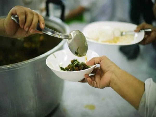 NGO provide food to transgenders during coronavirus lockdown in Delhi