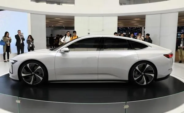 NIO ET7 Car: Tesla China Rival Launches New Electric Sedan, Partners with NVIDIA and Qualcomm