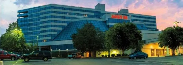 Jake’s 58 Casino in Islandia Resumes Full Operation