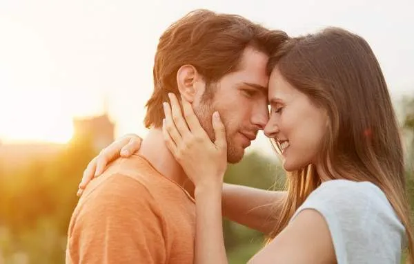 What you can do to keep your relationships (both romantic and platonic) alive